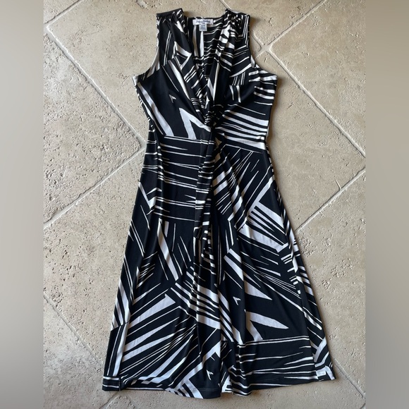 Tommy Bahama Dress size Medium - Picture 1 of 6
